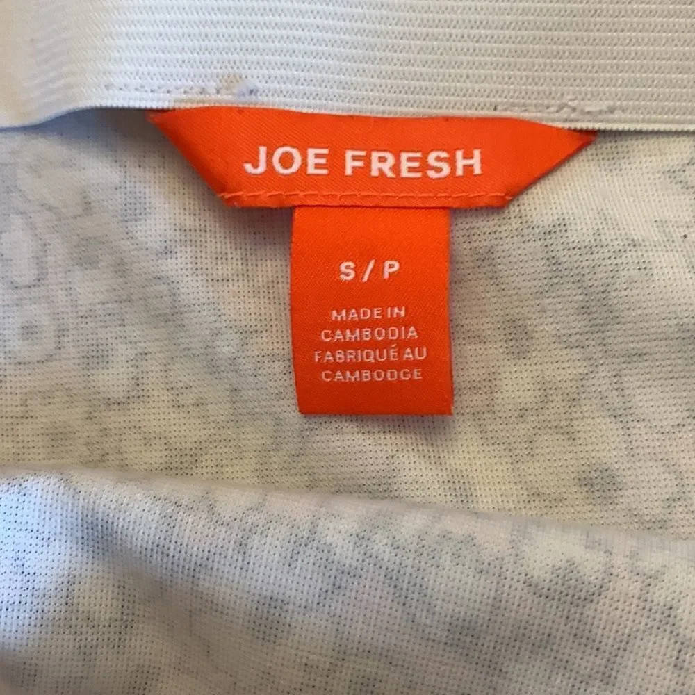 Joe Fresh adorable pink, white, black floral skirt with elastic waistband Size S - Picture 4 of 6
